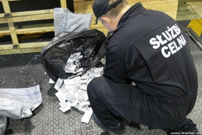 apreensao de cigarros na russia 9