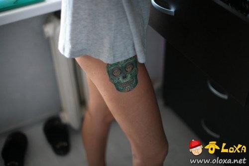 as mais lindas e sexy garotas tatuadas (19)