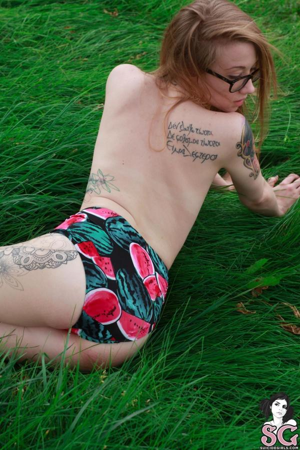 Loirinha gostosa peladinha buceta depilada seios lindos