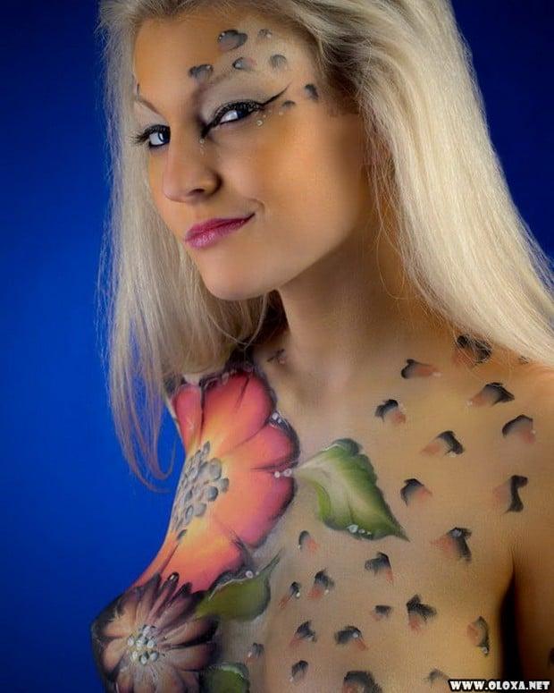 belas pinturas corporais em mulheres 13