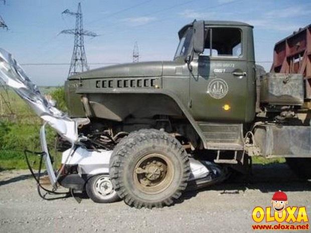 big_truck_accident_15