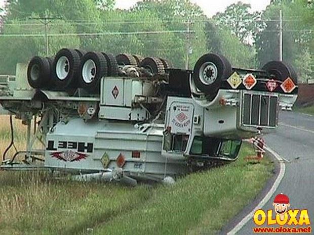 big_truck_accident_22