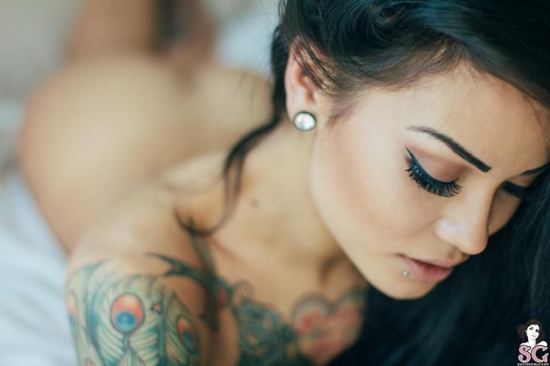 Morena malhada da bunda perfeita