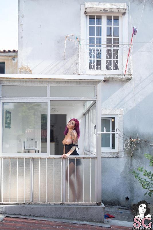 Morena cavala e muito gostosa sensual