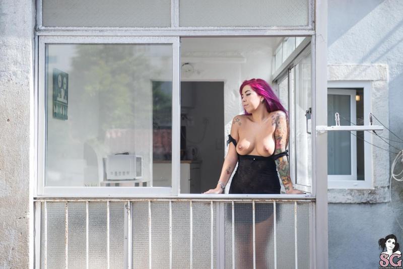 Morena cavala e muito gostosa sensual