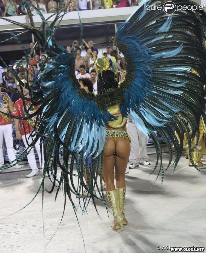 carla prata nua carnaval 1