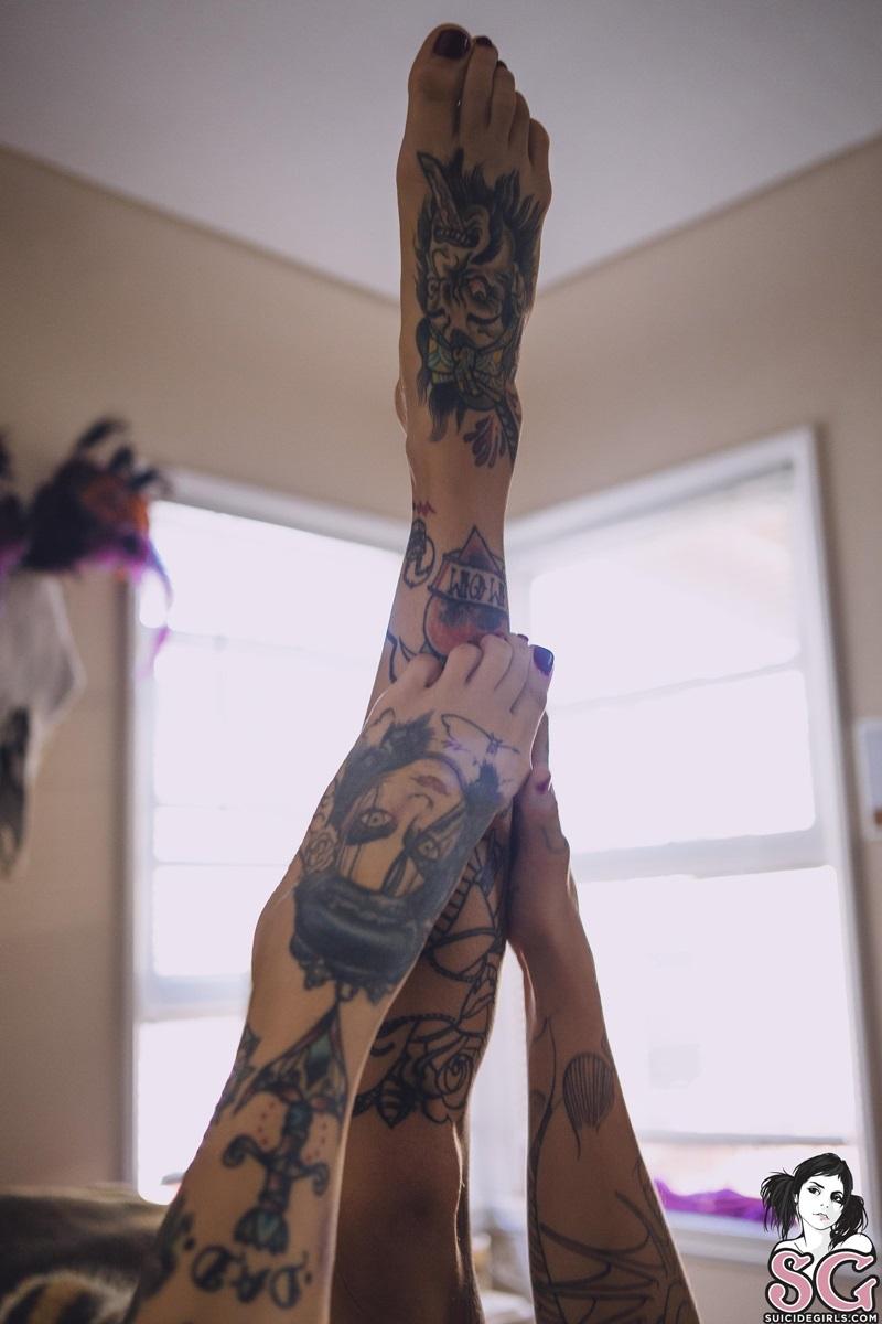 Catrina Suicide Girls morenaça tatuada rabuda e gostosa pelada 49 Morenaça tatuada rabuda e gostosa pelada