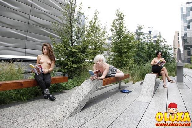 clube da leitura de topless (2)