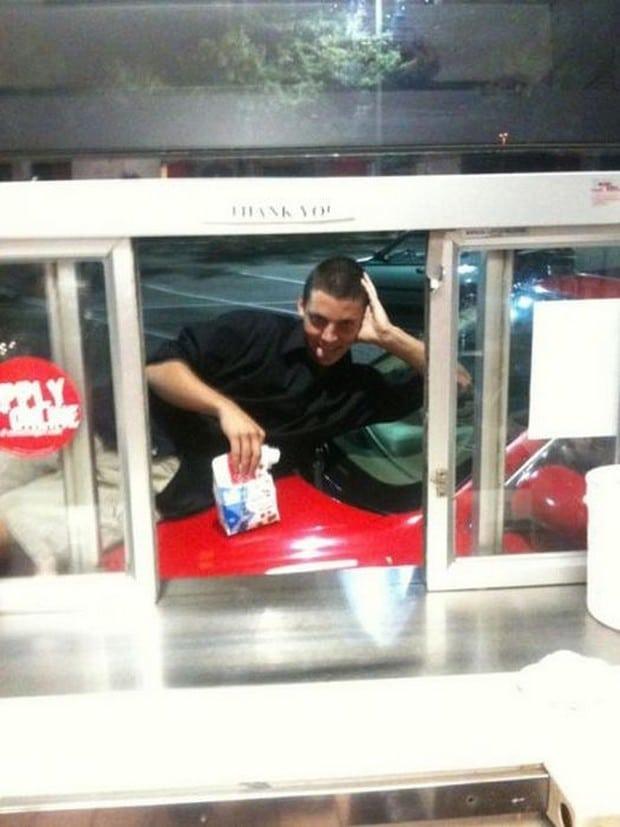 coisas que voce so ve no mac donalds 4