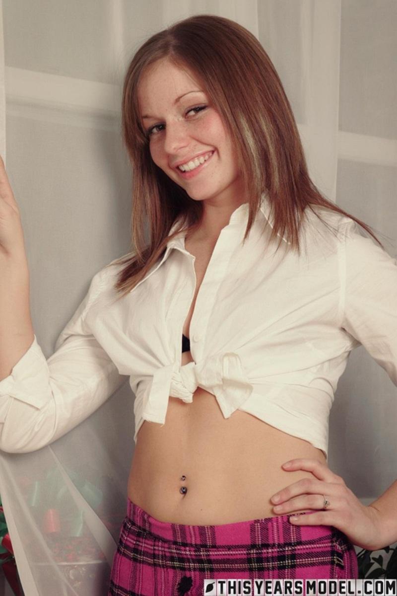 Morena gostosa peladinha bem safadinha e sensual