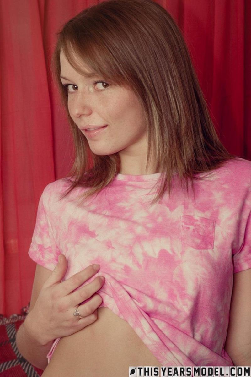 Morena gostosa peladinha bem safadinha e sensual