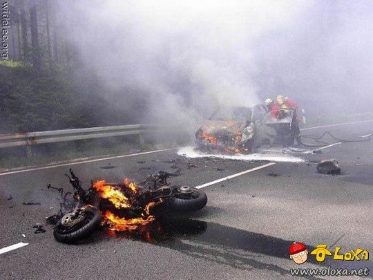  e estranhos acidentes de carro (12)