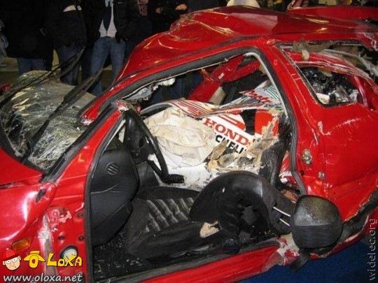  e estranhos acidentes de carro (25)