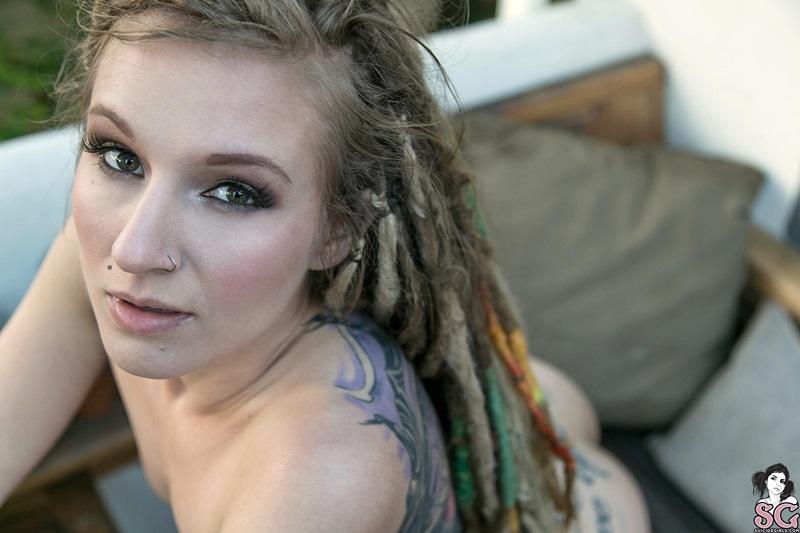 Damsel Dixons Suicide Girls loira, tatuada e muito gostosa 45 Loira tatuada rasta gostosa pra caralho mostrando buceta