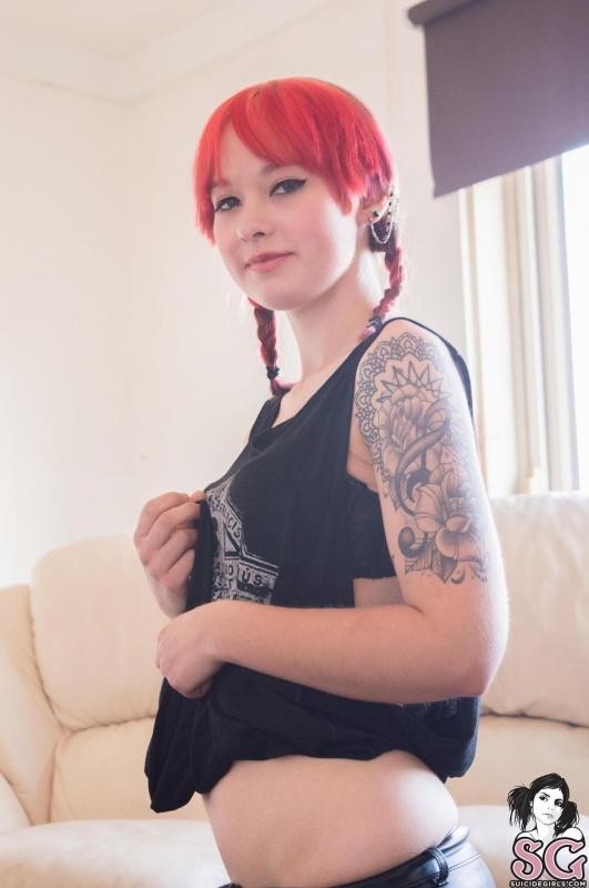 Dicentra Suicide Girls branquelinha muito gostosa 16 Branquelinha ninfeta muito gostosa