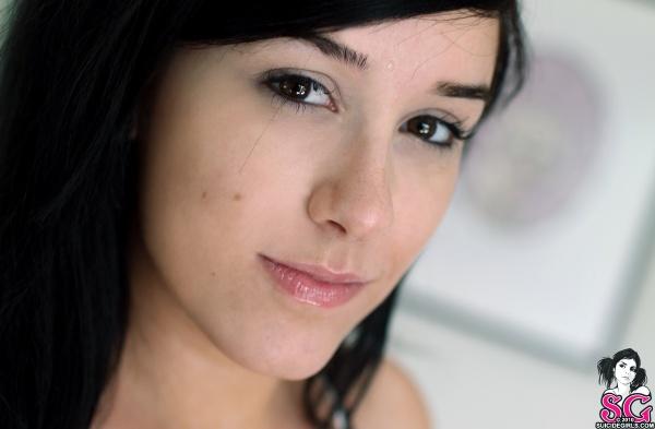 Ruiva tatuada bucetuda rabão gostoso pealada