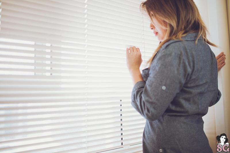Japa gostosa da buceta depilada nua