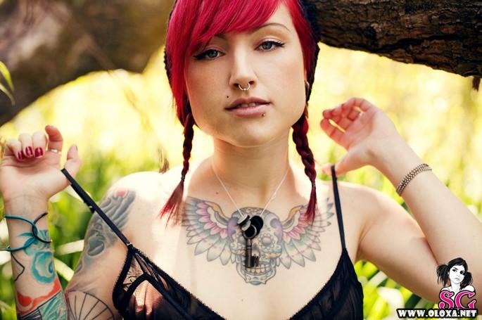 especial suicide girls lush 1
