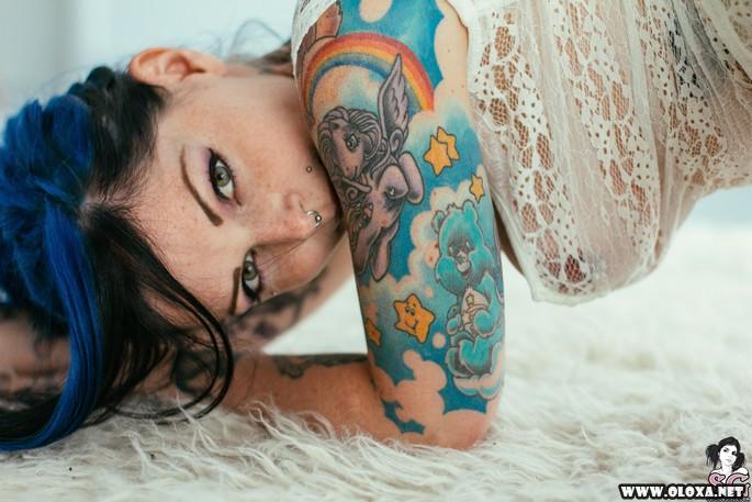 especial suicide girls riae 1