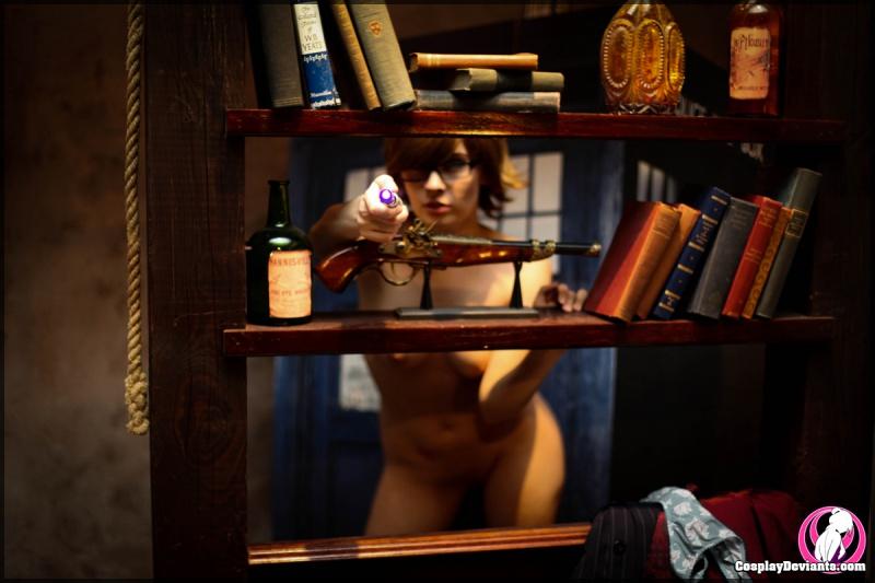 Cosplay nerg moreninha gostosa nua