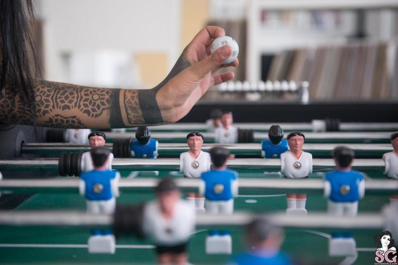 Fishball And Cecylia Suicide Girls duas morenas gostosas se pegando 