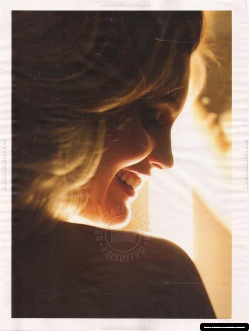 flavia alessandra nua na playboy 2009 14