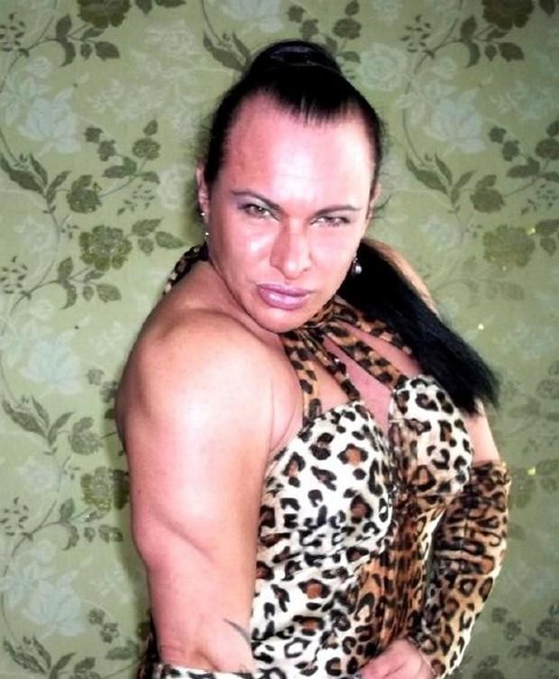 forzuda asquerosa 02