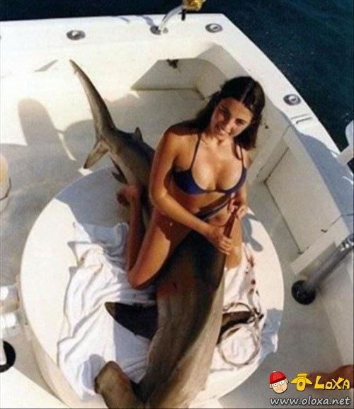 girls-fishing-500-15