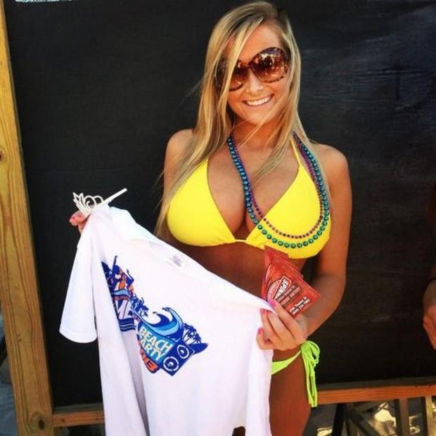 mulheres de peito 36