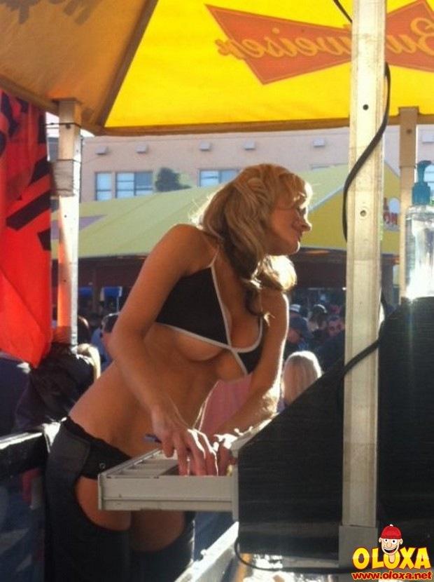 mulheres de peito (40) mulheres de peito (40)