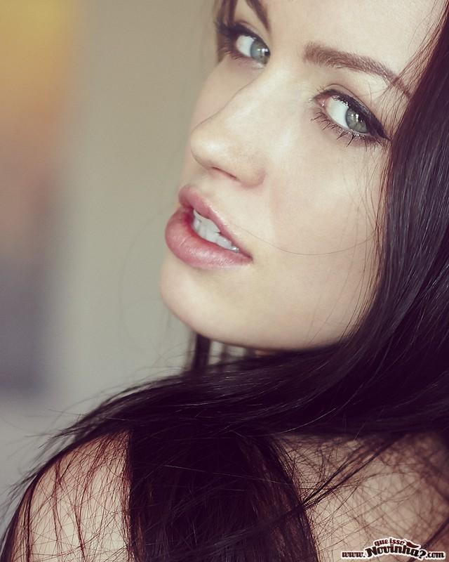 novinha dos olhos claros 6