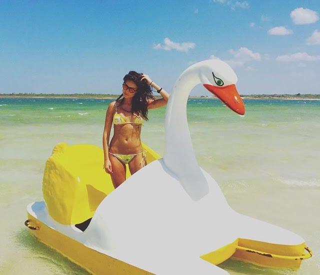 oloxa Thaila Ayala 13