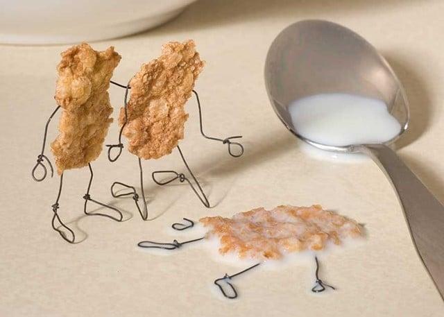 Conheça o artista que usa arames para dar vida aos objetos