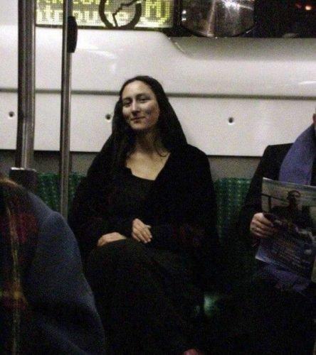 oloxa coisas estranhas no metro 6