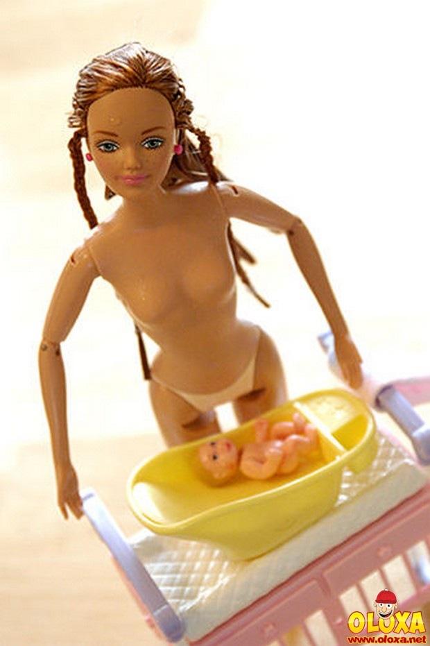 o parto da barbie (14)