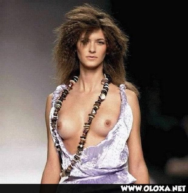  Luz, câmera, peitos livres e sem censura