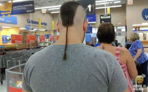 pessoas esquisitas em supermercado 17