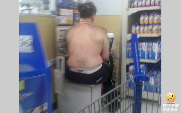 pessoas esquisitas em supermercado 24