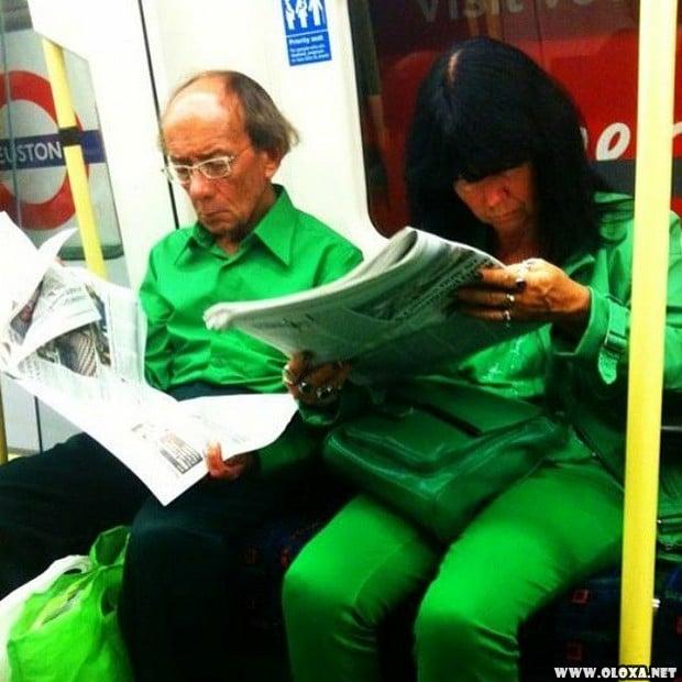 pessoas esquisitas no metrô (26)