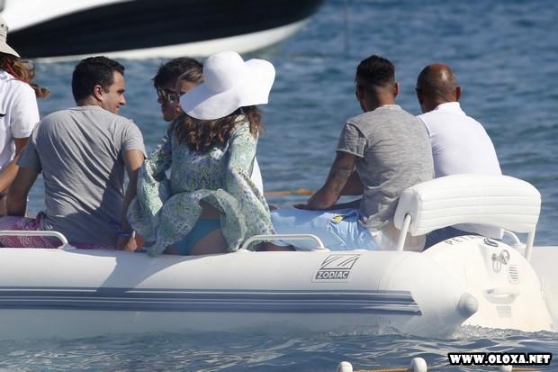 revista vip novembro bruna marquezine 100