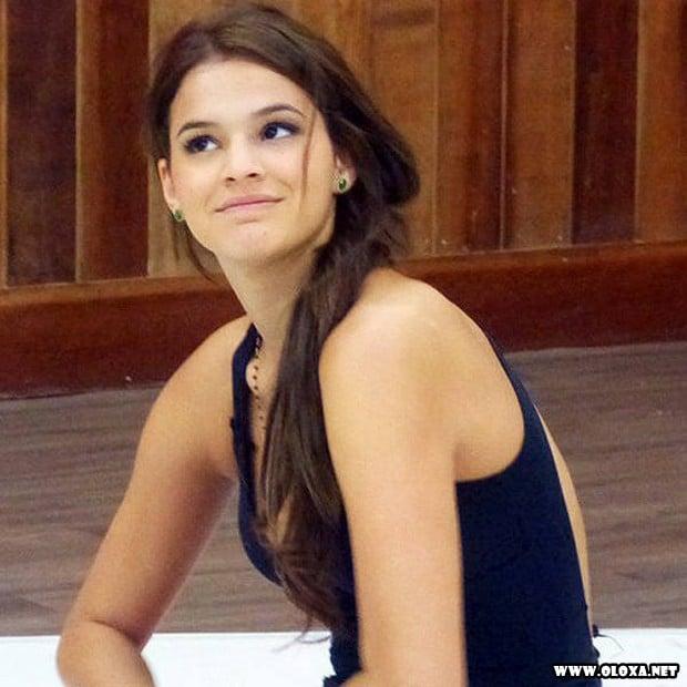 revista vip novembro bruna marquezine 74