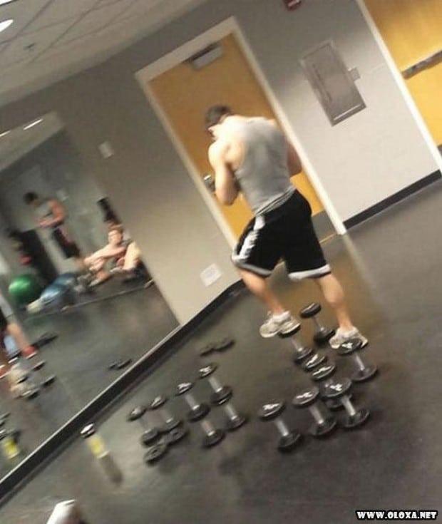 se voce faz isso por favor se mate 16