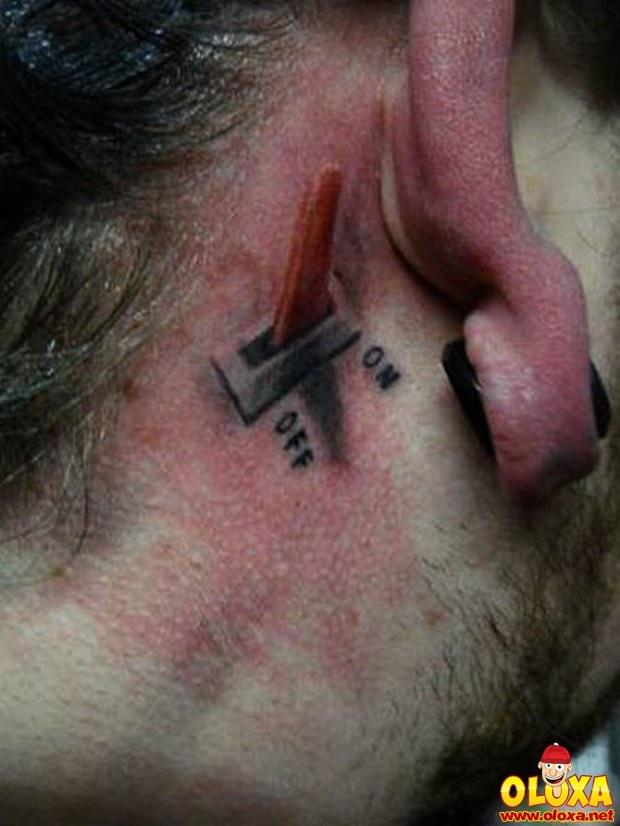 tatuagens horriveis e bizarras (26)