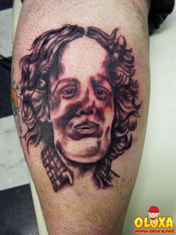 tatuagens horriveis e bizarras (31)