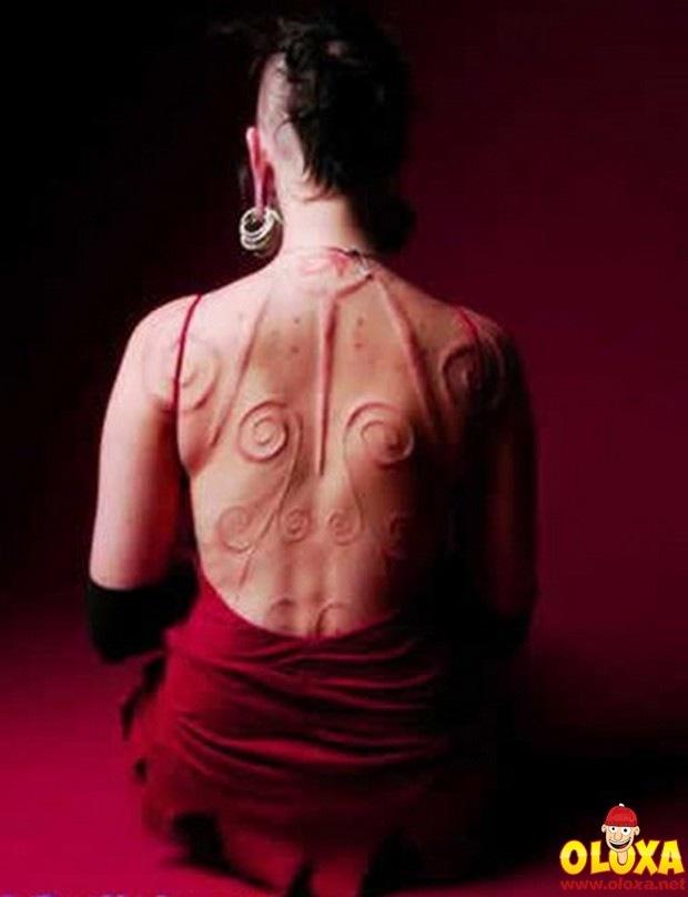 weird-scarification13