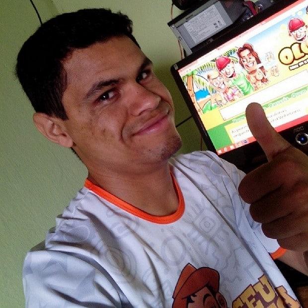 weliton eduardo acessa o