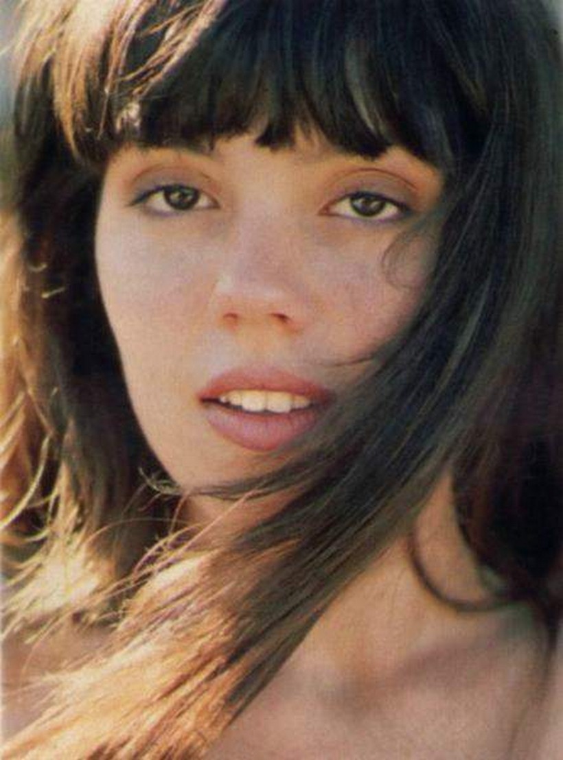 Playboy Dezembro 1994 Simony 17 fotos 3